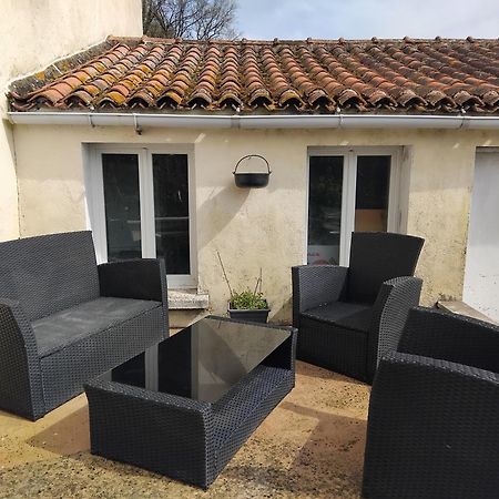Deconnection Villa Saint-Cyr-des-Gats Bagian luar foto